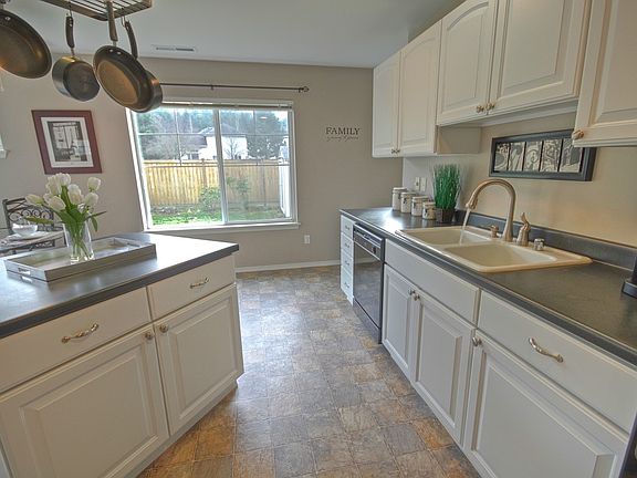 5th image of 9534 187th St E