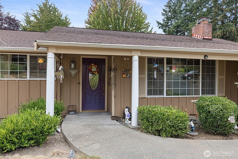 2nd image of 10120 Cedrona Street SW