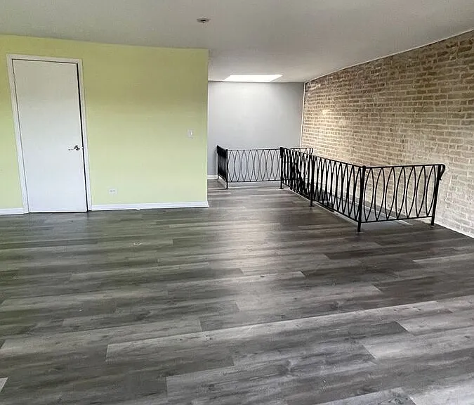 3004-06 S Archer Ave S #3FE — Photo 4
