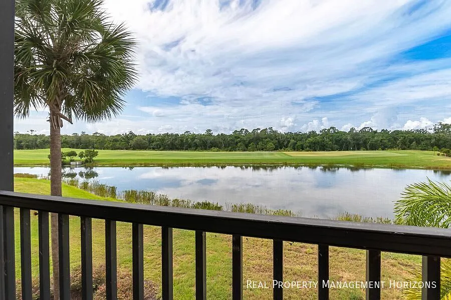 Beautifully Furnished TurnKey 2-Bed 2-Bath Lakewood National Condo - Available Now — Photo 4