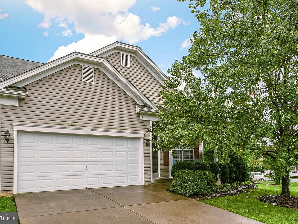1st image of 9 Goose Creek Cir