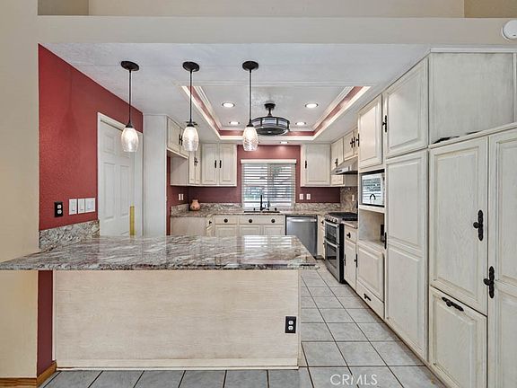 4th image of 36324 43rd St E