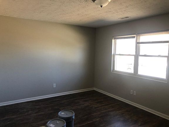 3rd image of 1852 Costigan Dr