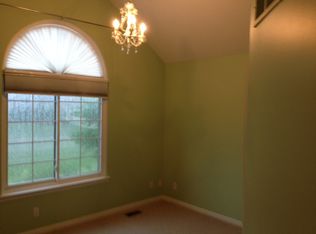 22417 Bluewater Dr, Macomb, MI 48044