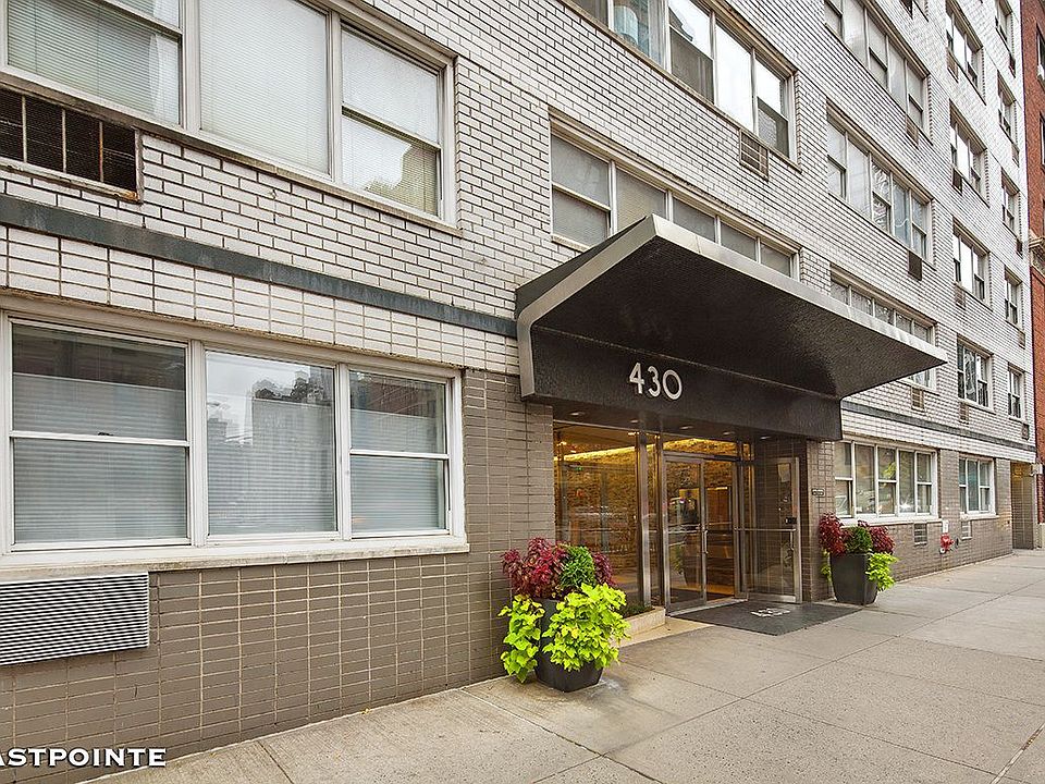 1st image of 430-432 W 34th St