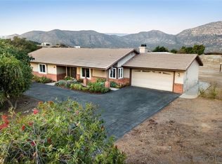 27421 Carlata Ln, Valley Center, CA 92082