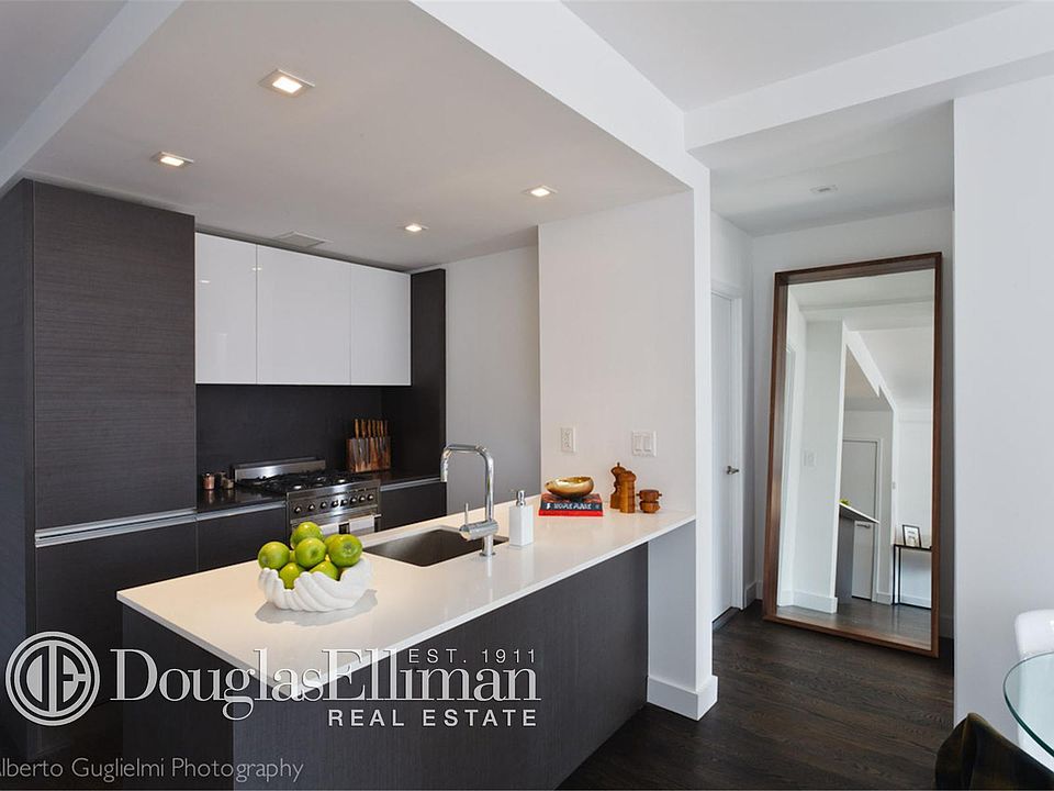 1st image of 666 W End Ave APT 6N