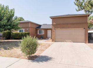 955 W Euclid Ave, Clovis, CA