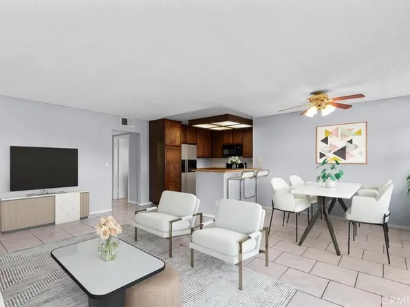 13100 Bromont Ave Unit 15, Sylmar, CA 91342