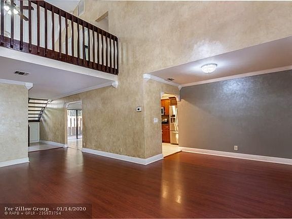 5th image of 6086 Live Oak Ct APT C