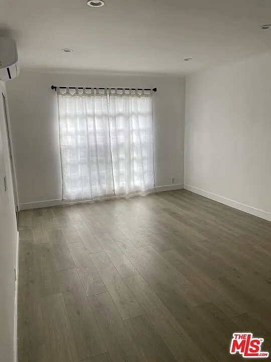 Studio, 1.0 bath, 500 sqft, $2,295 — Photo 2