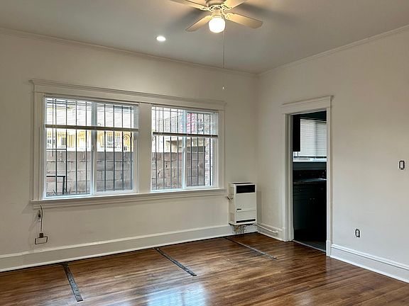 3rd image of 945 Beacon Ave APT 106