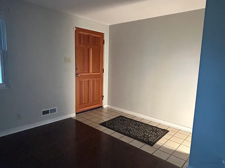 503 Ann Ct — Photo 9