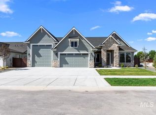 499 S Mira Ave, Star, ID 83669