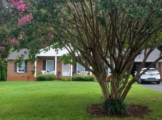 1617 Mountain Ln, Shelby, NC 28150