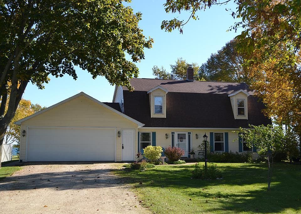 1st image of 710 Lakeview Dr