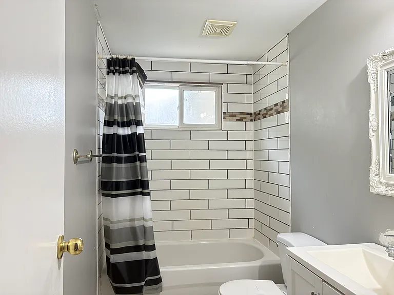 40 Amos Ave #1 — Photo 10