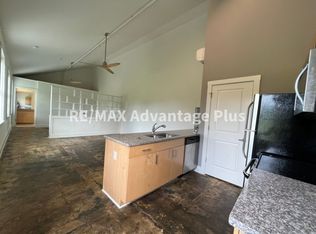 The Lofts at Worsham School, Farmville, VA 23901
