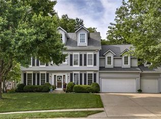 6702 NW Monticello Dr, Parkville, MO 64152