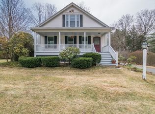 101 Hampden Rd, East Longmeadow, MA 01028