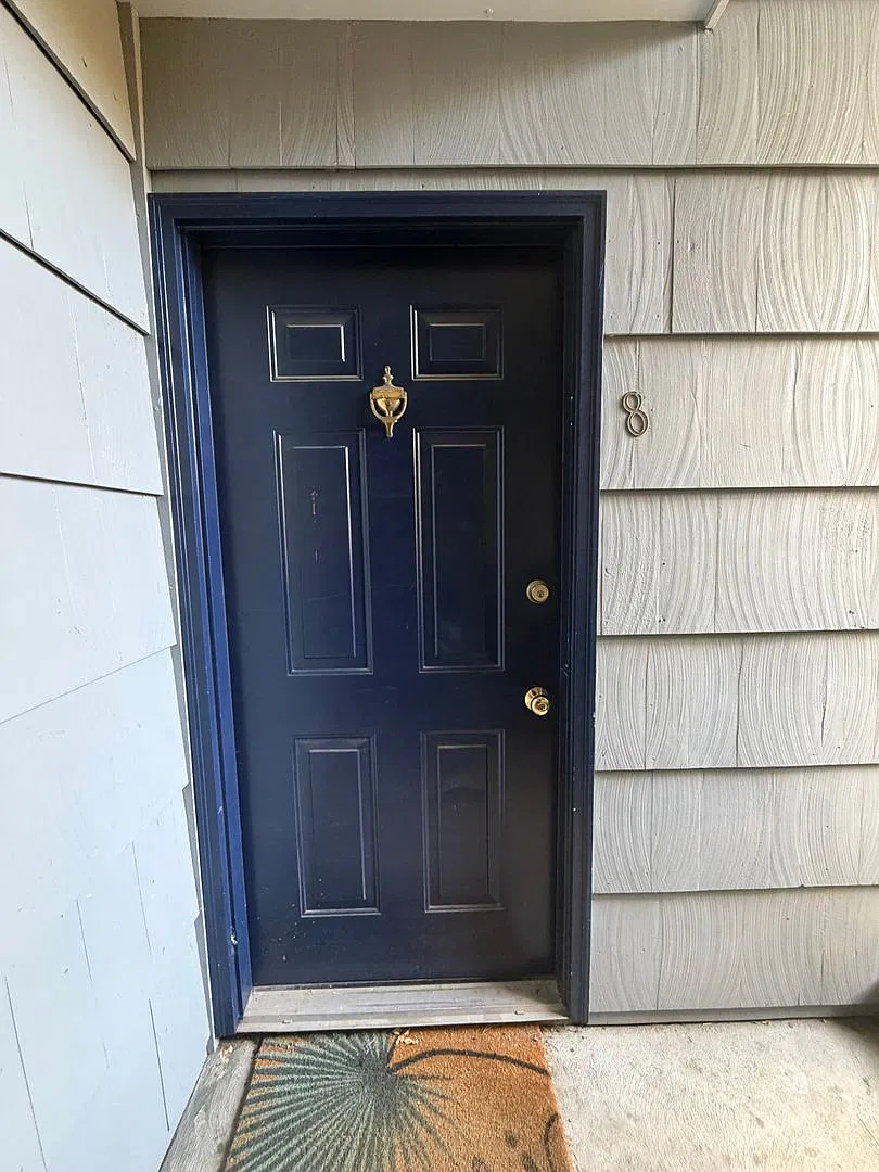2-Bedroom Garden-Level Condo with Carport at Hunter Creek! — Photo 2