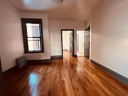 1st image of 96-08 Northern Blvd #5S