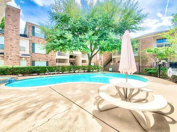 2626 Holly Hall St, Houston, TX