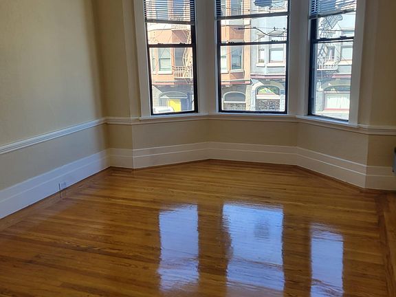 3rd image of 1020 Hyde St APT 2