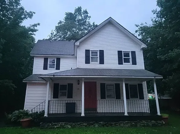 13 Elm St, Greenwood Lake, NY 10925