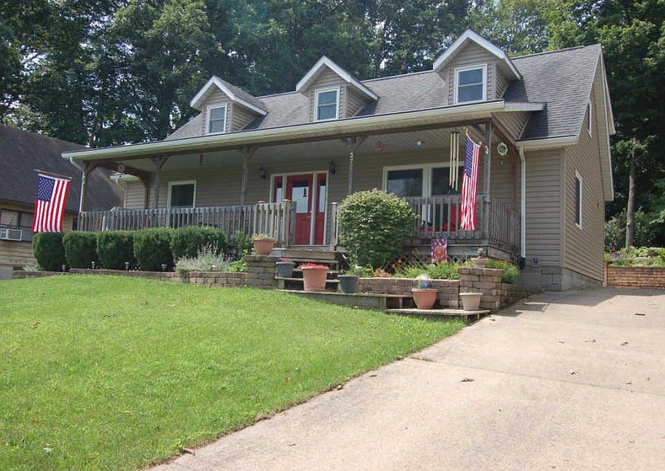 1st image of 375 Baldwin Dr
