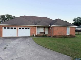 1055 Pleasant Hill Rd, Decatur, AL 35603