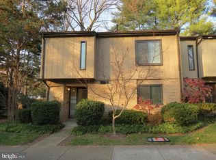 1727 Ivy Oak Sq #11, Reston, VA 20190