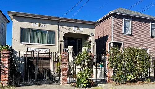 1730 9th St Photo 1