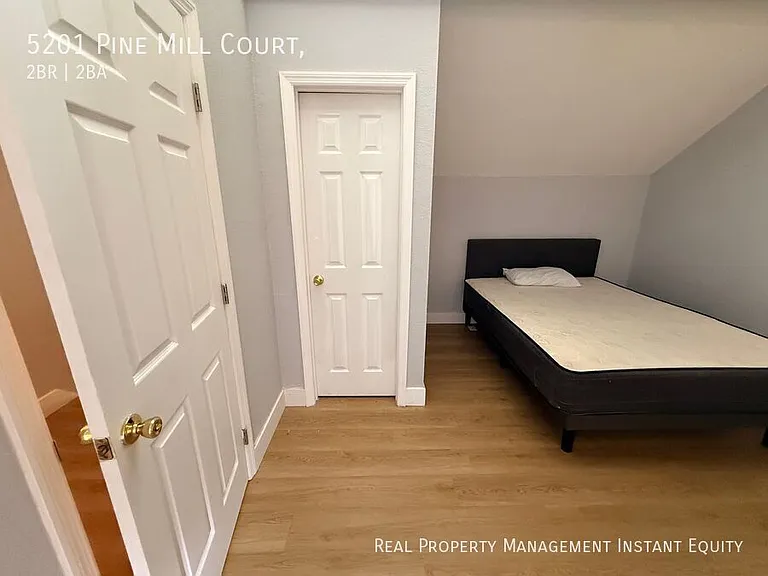 5201 Pine Mill Ct — Photo 7