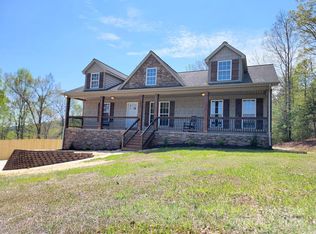 209 Forest Brook Pl, Lenoir, NC 28645