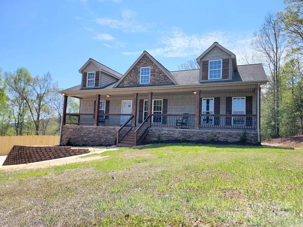 209 Forest Brook Pl, Lenoir, NC 28645