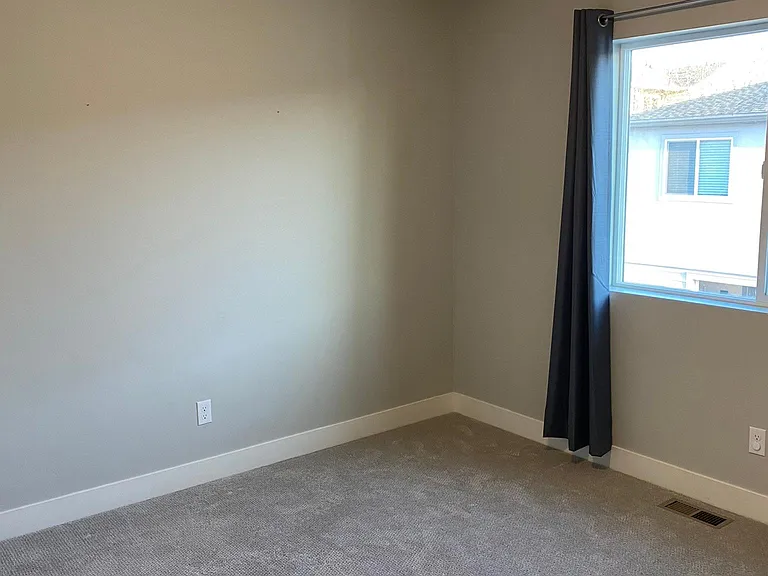 469 E London Way #469 — Photo 9