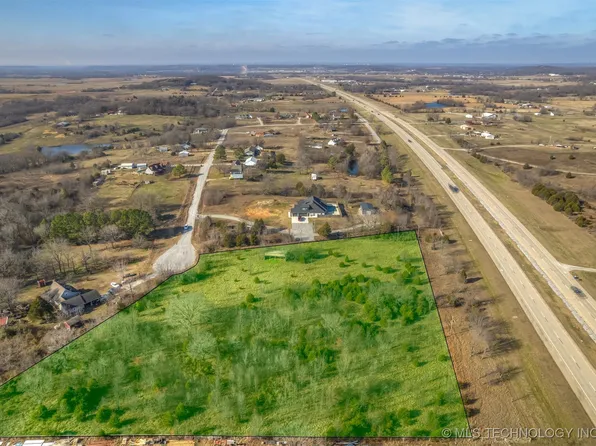 E Shannon Dr, Claremore, OK 74017