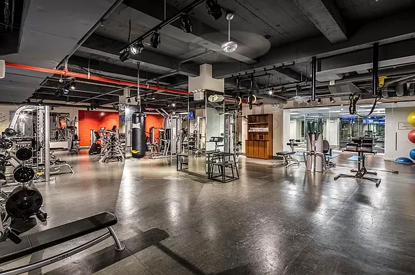 Rented by Compass | media 10