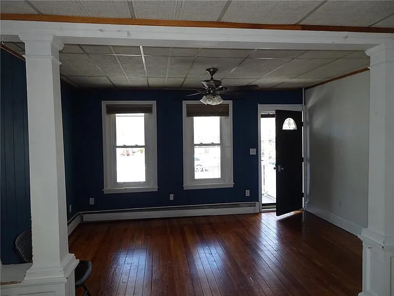 928 High St — Photo 5