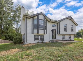 10615 N Ditman Ave, Kansas City, MO 64157