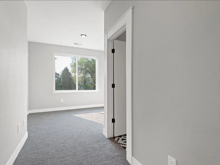 4925 W 10th Ave #105 — Photo 13