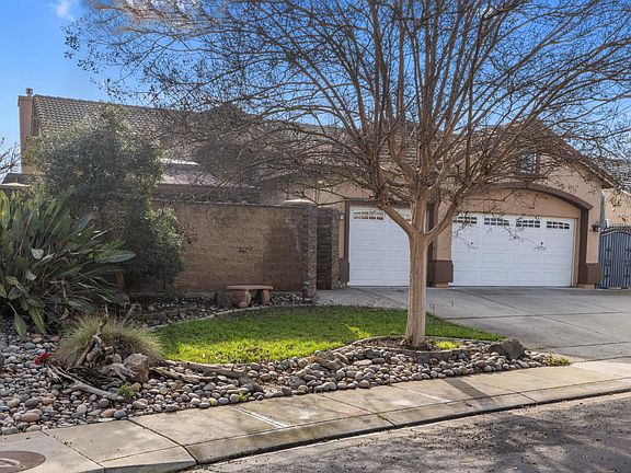 2nd image of 3012 Degas Ln