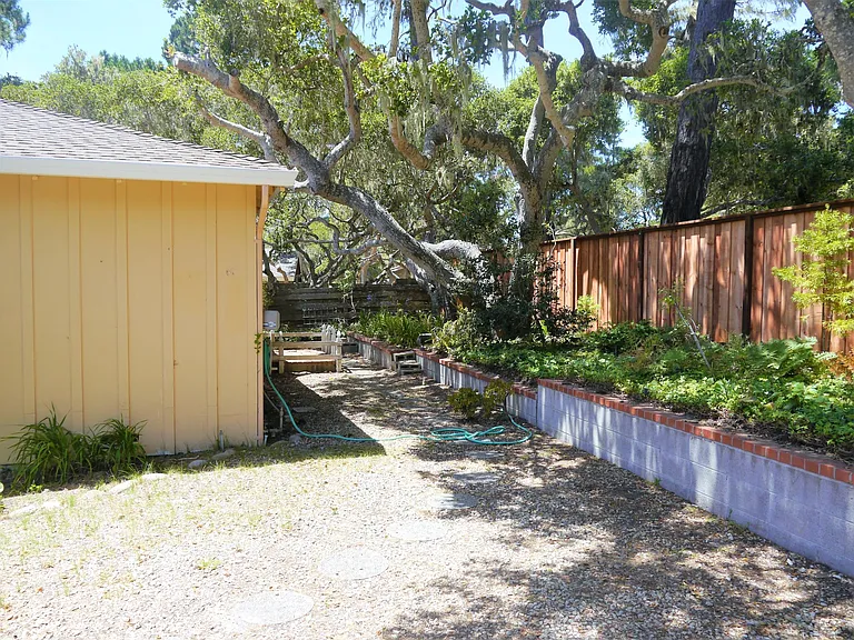 1111 Sawmill Gulch Rd — Photo 29