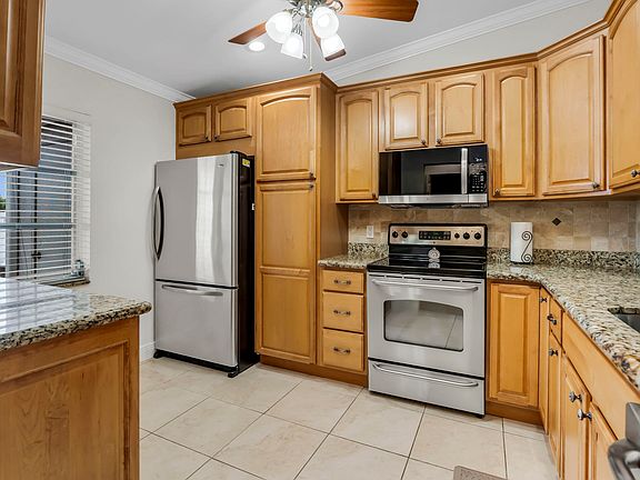 3rd image of 18559 Egret Way