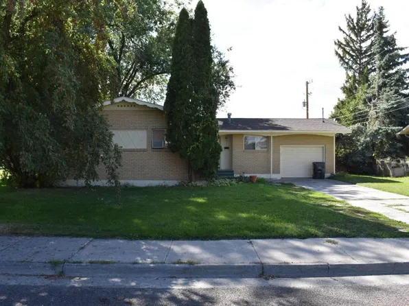 1225 Melody Dr, Idaho Falls, ID 83402