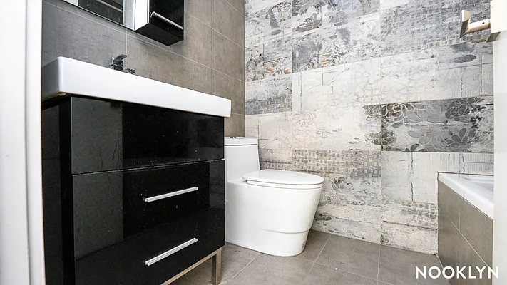 Rented by Nooklyn NYC LLC | media 42