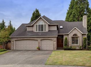 17617 NE 104th Way, Redmond, WA 98052