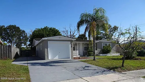 715 Clarke Ave Photo 1