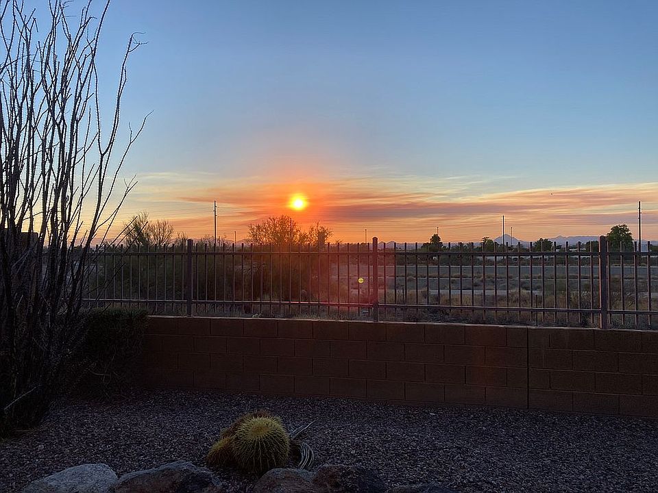 2nd image of 3650 N Sonoran Hls